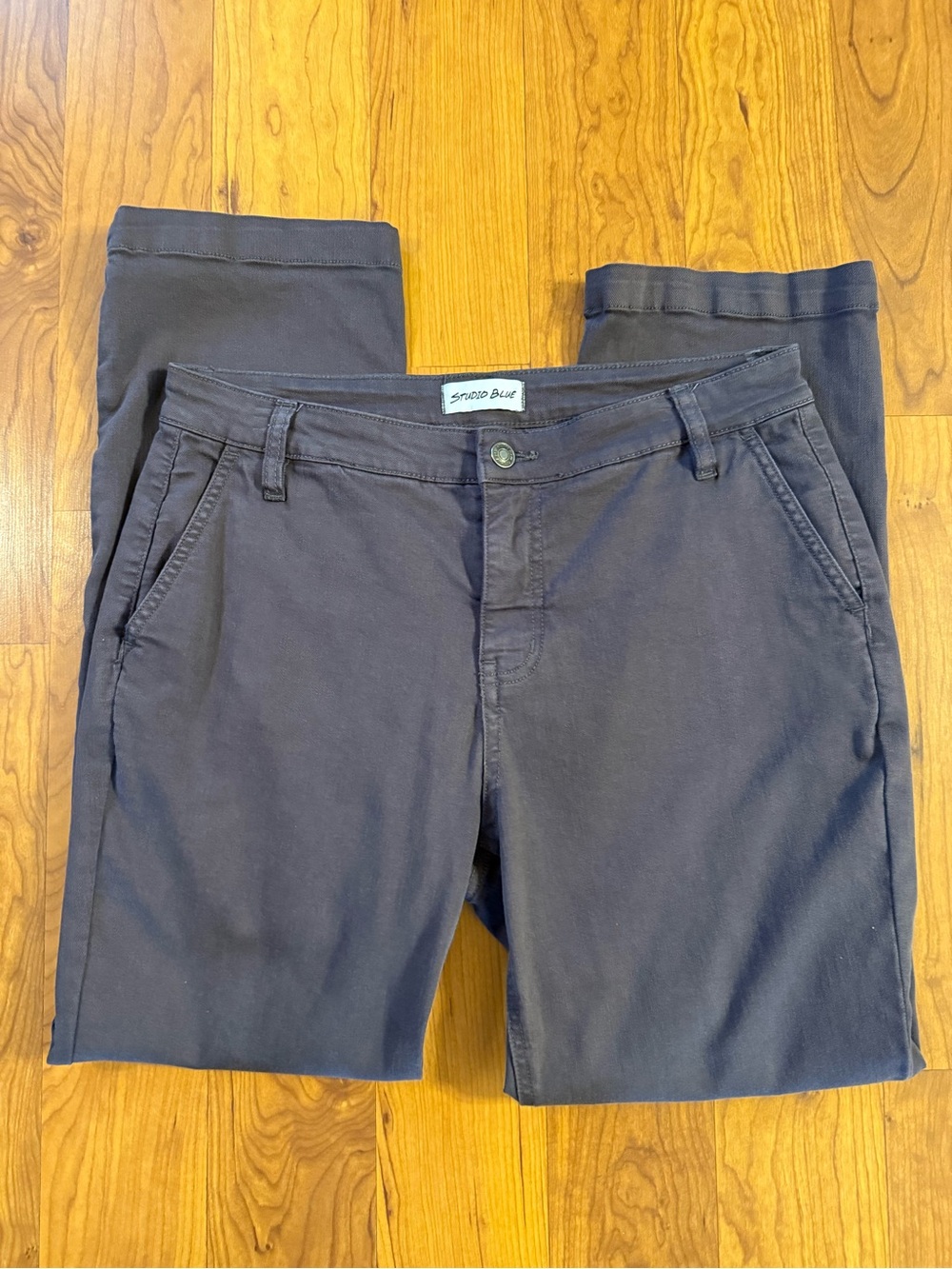 Studio Blue Size 30 Grey High Rise Flare Leg Jeans, EUC
